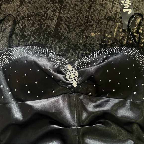 Jump Apparel black dress - Picture 2 of 5